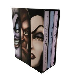 EUC Hardcover Box Set "Villians" by Serena Valentino - Disney Press